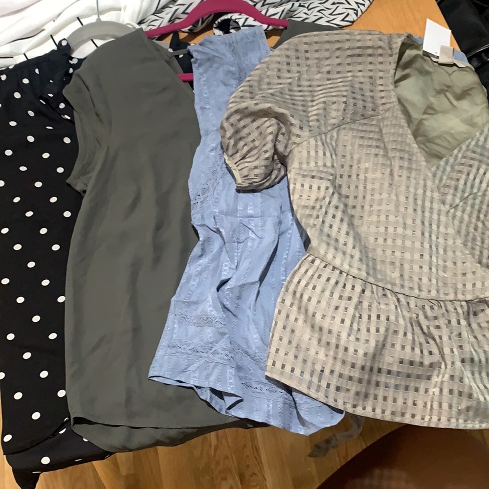 Short Sleeve Blouses
